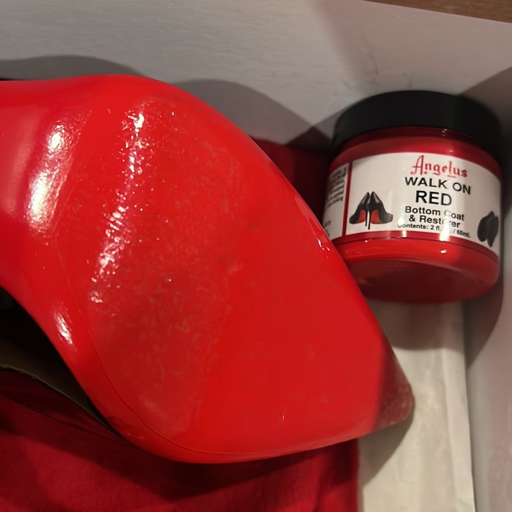 LOUBOUTINS - Picture 4 of 6